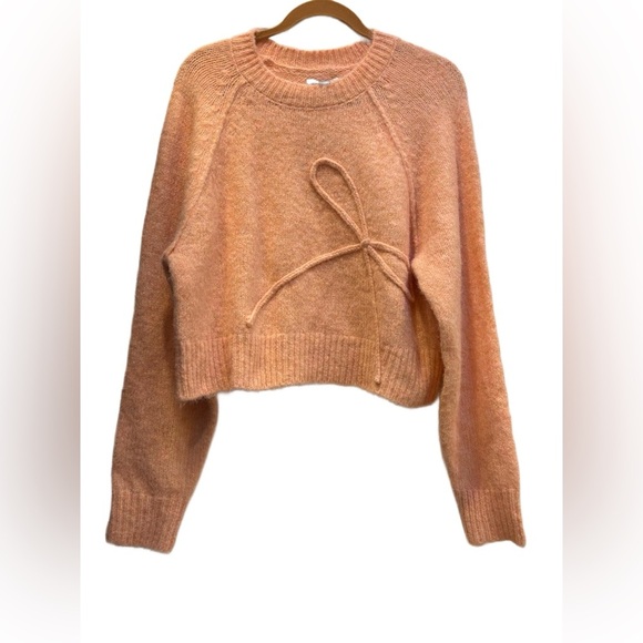 American Eagle NWT Cropped Bow Sweater in Peach Pink, Size Medium 🎀 - Picture 3 of 9